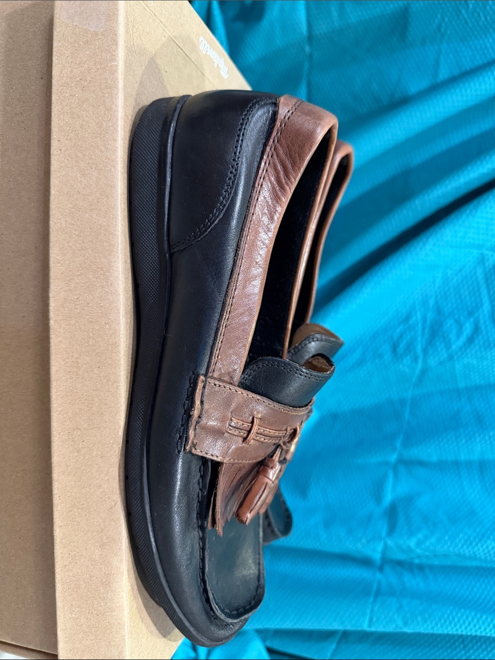 Dockers Black and Brown Leather Tassel Loafers